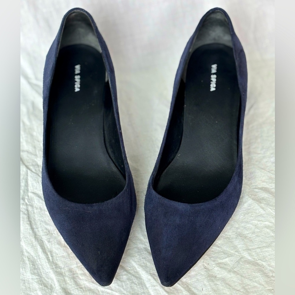 Via Spiga Dark Blue Suede Heels